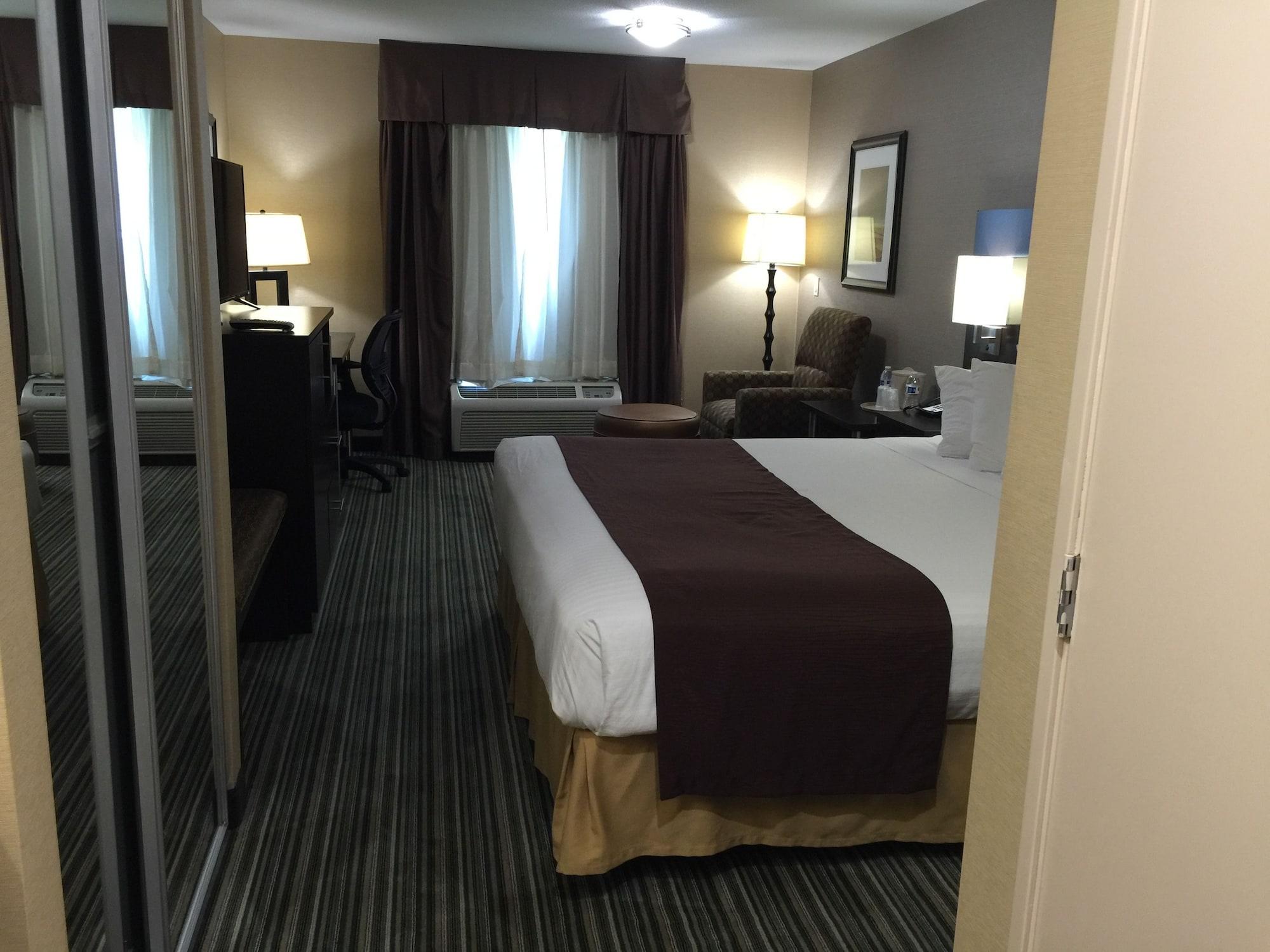 Best Western Brentwood Inn Екстериор снимка
