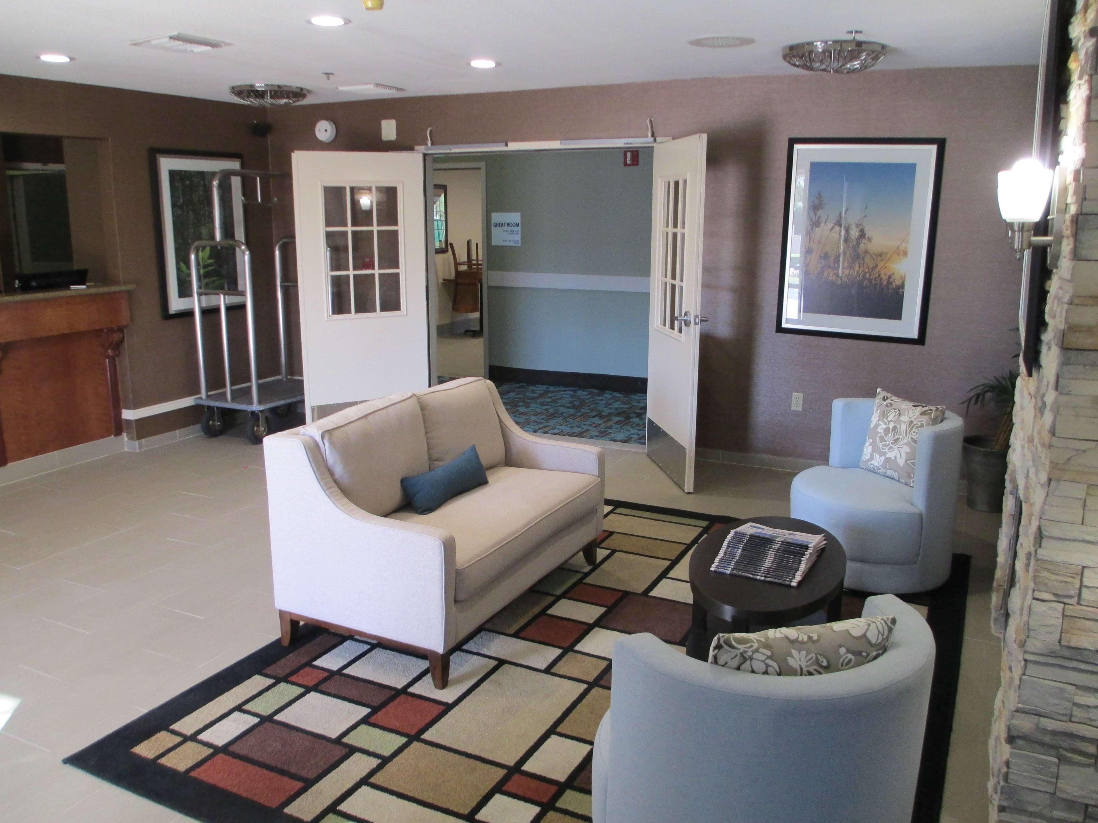Best Western Brentwood Inn Екстериор снимка