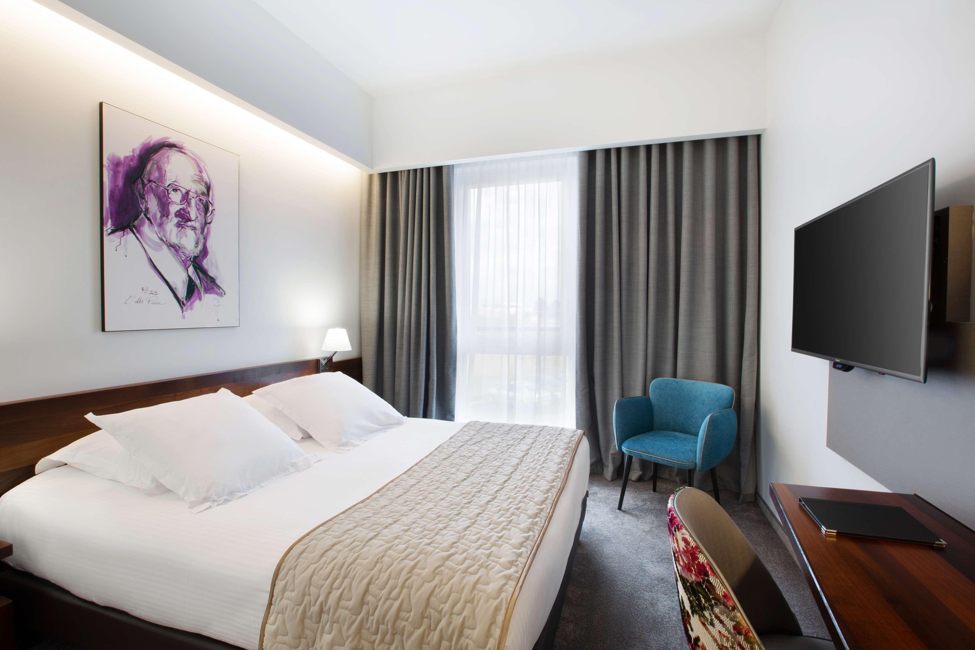 Best Western Brentwood Inn Екстериор снимка