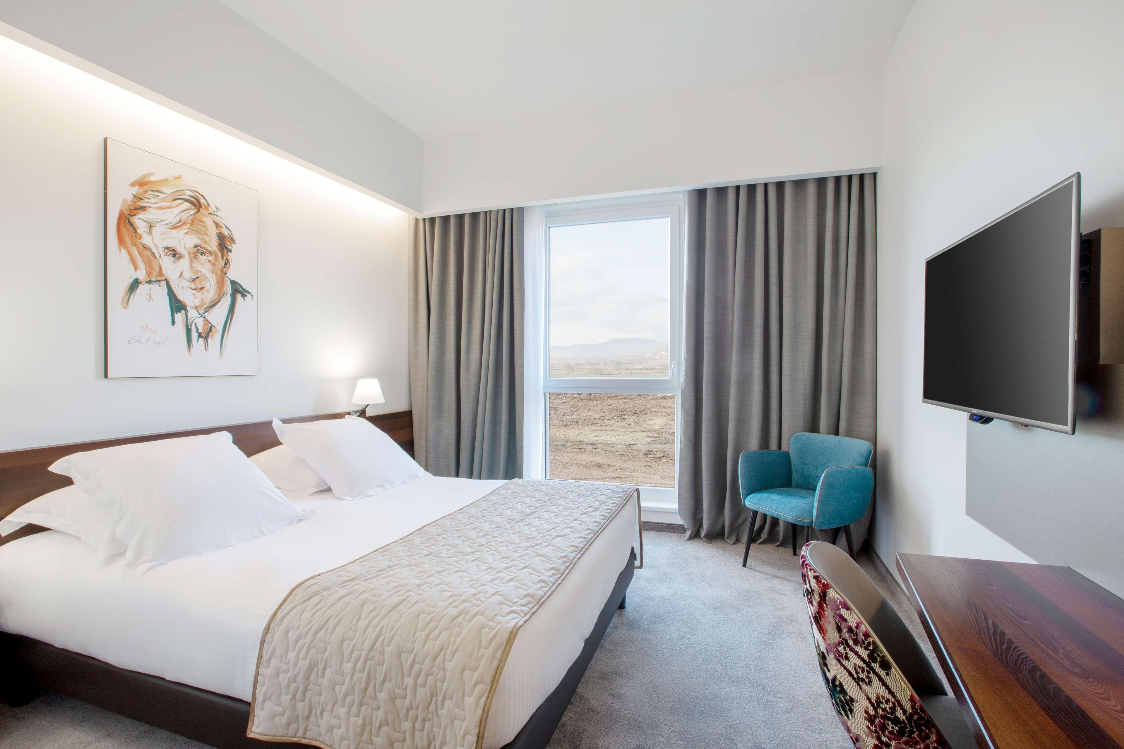 Best Western Brentwood Inn Екстериор снимка